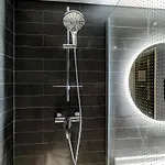 Ibis Saldanha 2*