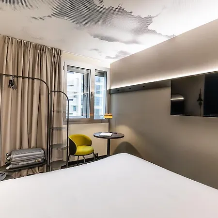 Ibis Saldanha Отель Лиссабон
