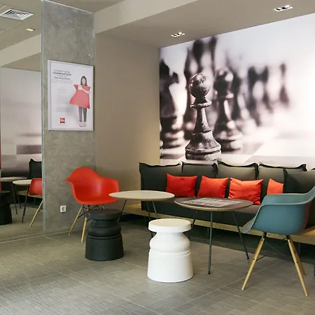 Отель Ibis Saldanha