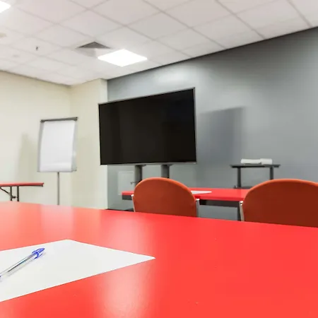 Ibis Saldanha 2* Лиссабон