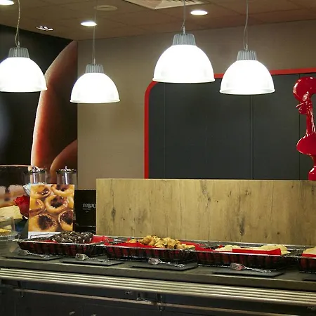 Ibis Saldanha Отель Лиссабон