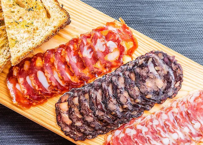 Ibis Saldanha Hotel 2*