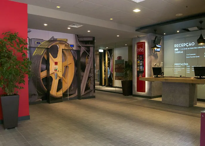 Hotel Ibis Saldanha 2*