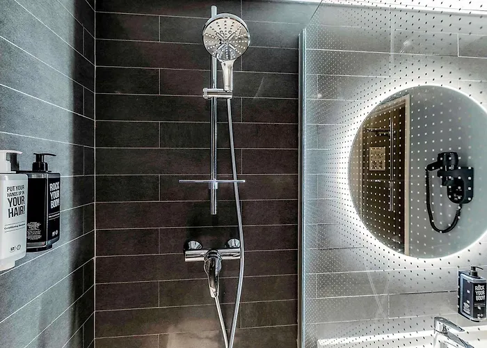 宜必思里斯本萨尔达尼亚酒店 酒店 Lisboa