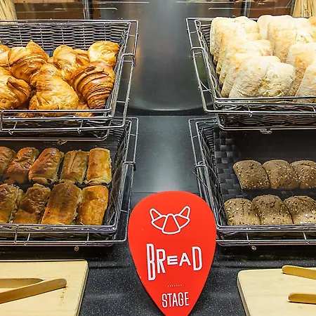 호텔 이비스 리스보아 살다냐