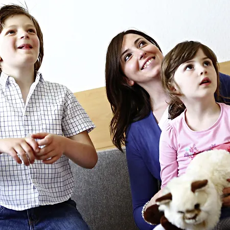 호텔 이비스 리스보아 살다냐 리스본